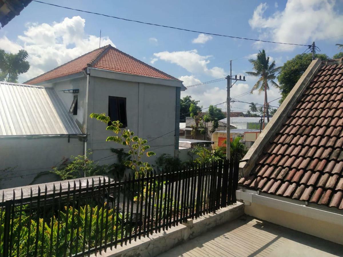 Thalia Guesthouse Ijen - Bromo & Sukamade Tour Banyuwangi  Exterior foto